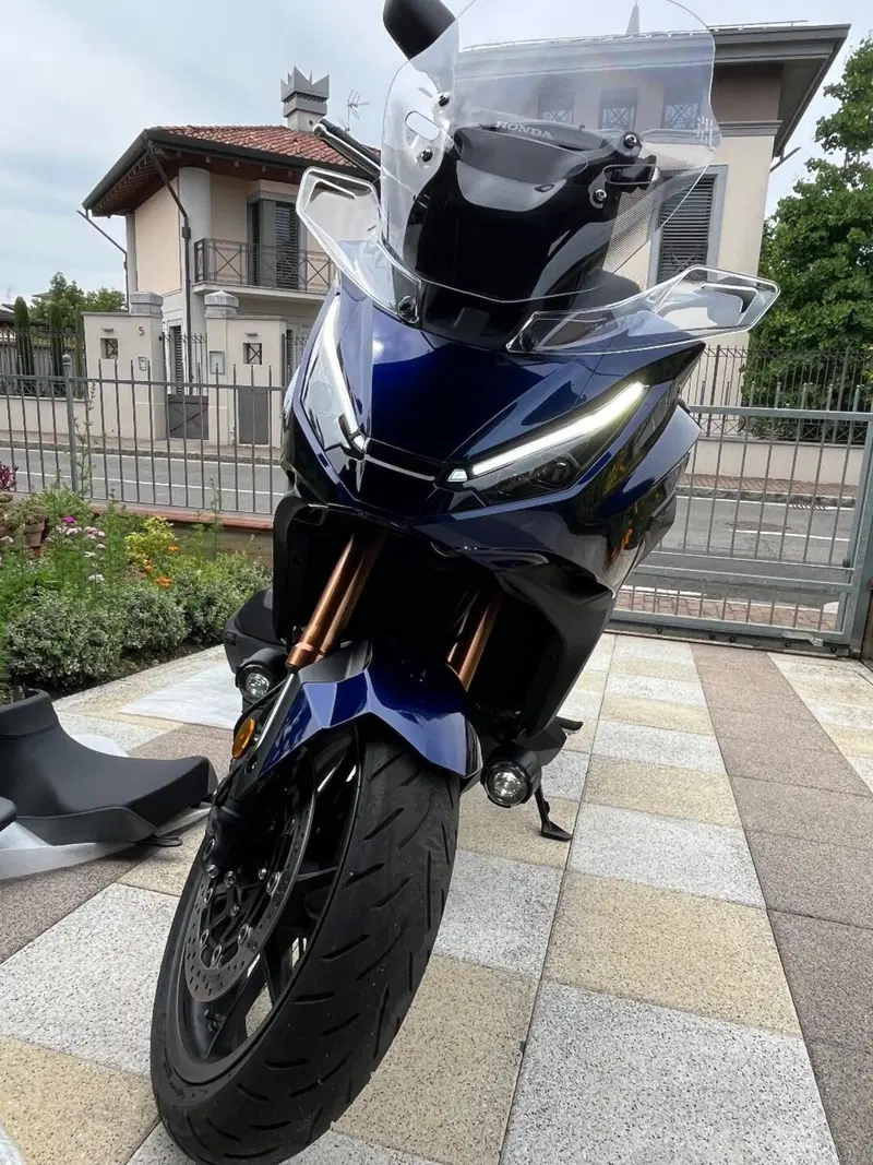 Honda NT 1100 DCT Electronic Suspension (2025 - 26) (7)