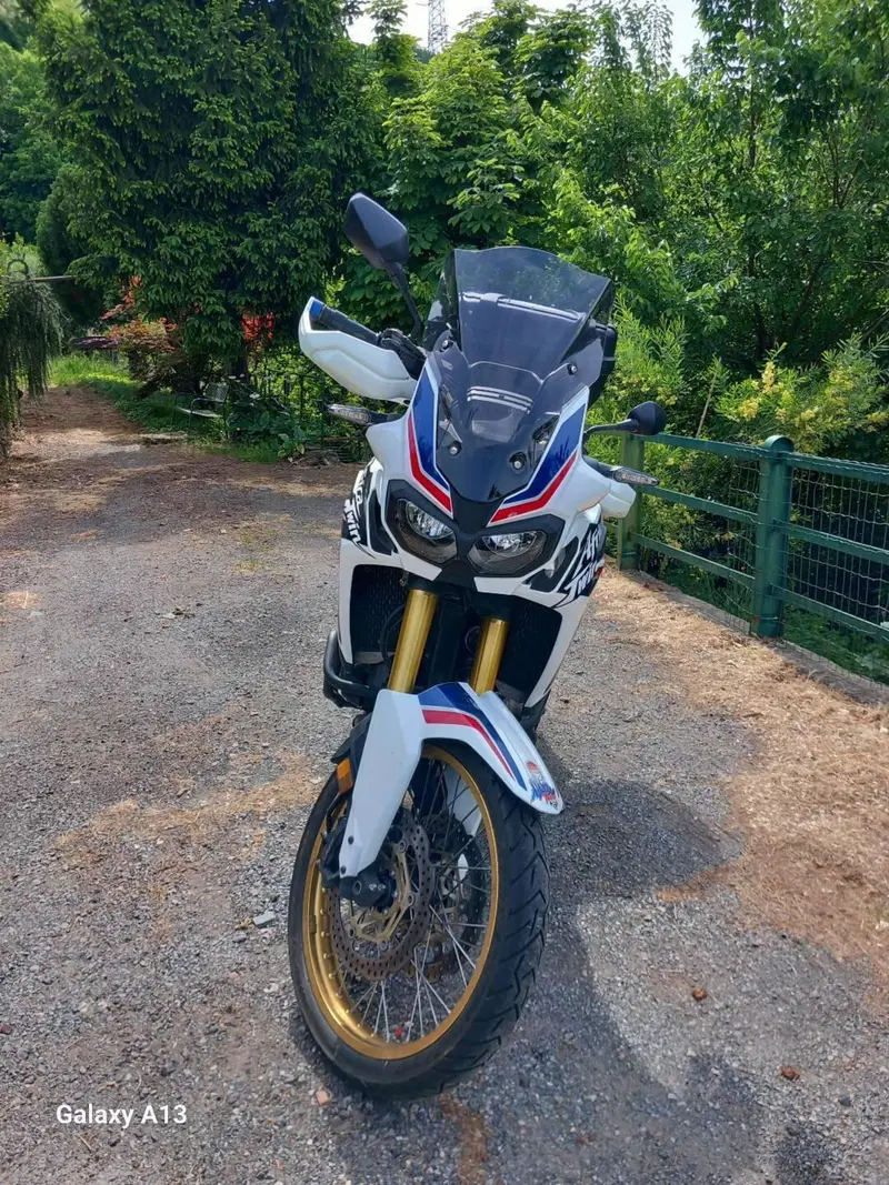 Honda Africa Twin CRF 1000L DCT ABS (2016 - 17) (2)