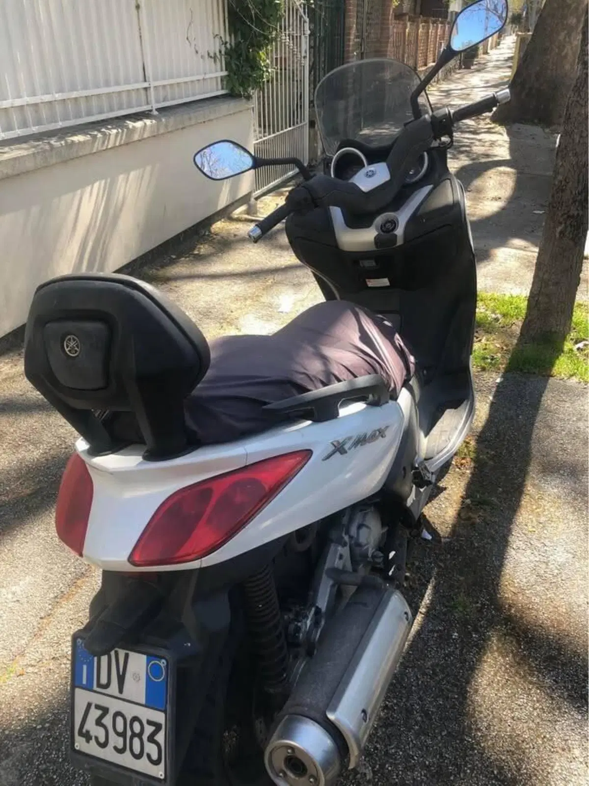 Yamaha X-Max 250 (2010 - 13) (6)
