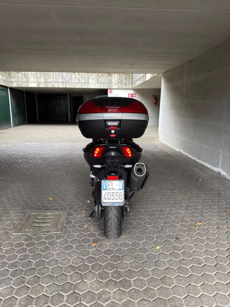 Yamaha T-Max 530 SX (2017 - 19) (7)