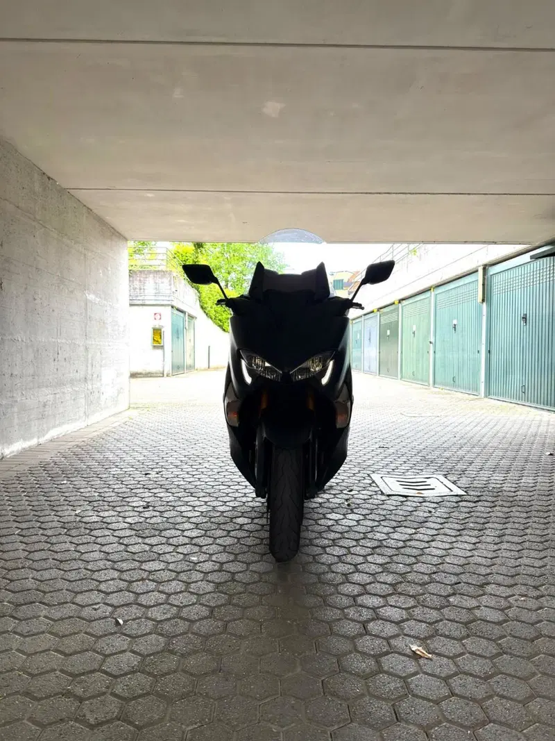 Yamaha T-Max 530 SX (2017 - 19) (9)