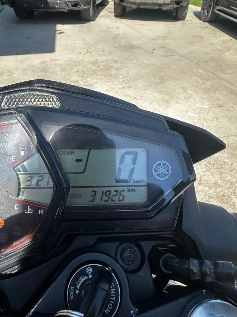 Yamaha MT-03 (2016 - 17) (9)