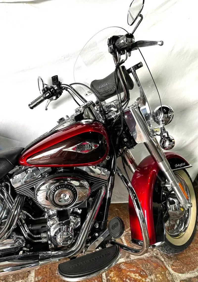 Harley-Davidson 1690 Heritage Classic (2011 - 17) - FLSTC (5)