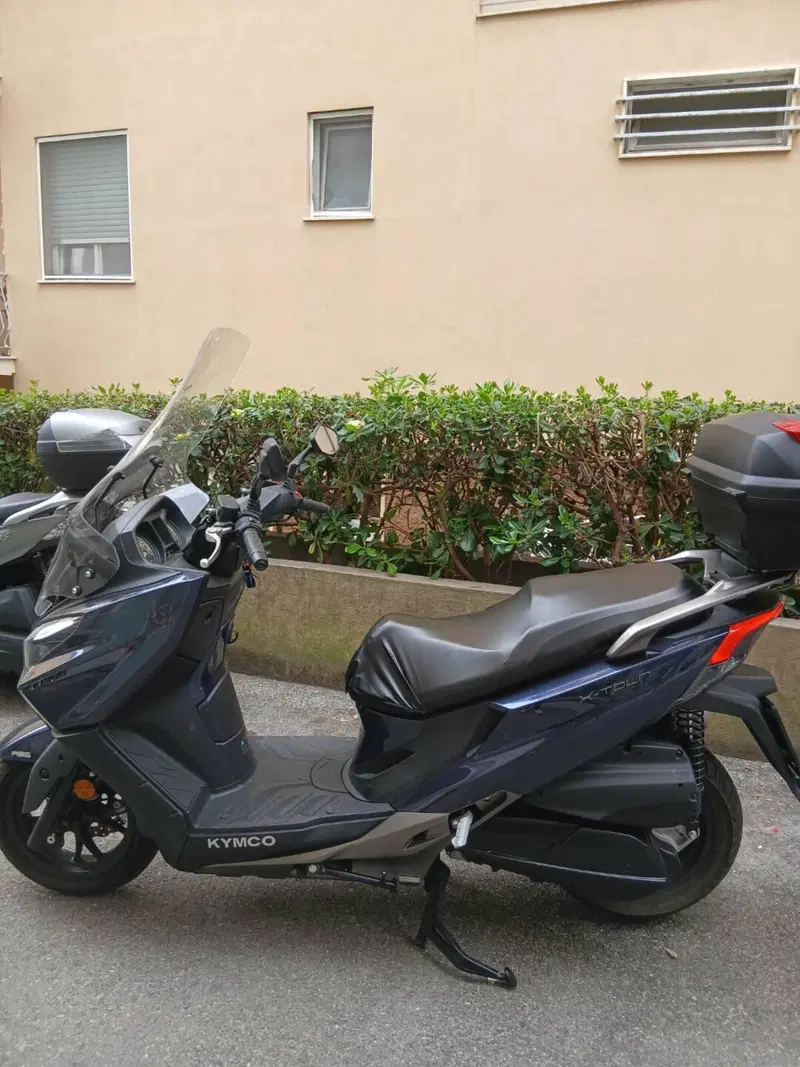 Kymco X-Town 300i City (2021 - 25) (4)