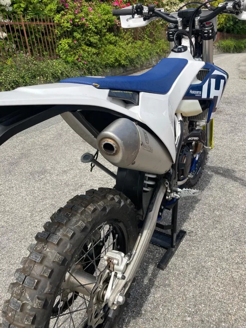 Husqvarna FE 250 (2018) (4)