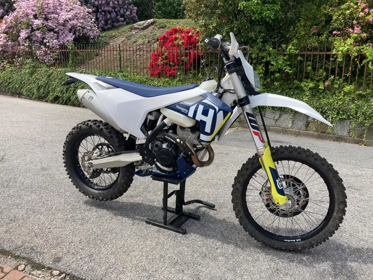 Husqvarna FE 250 (2018) (6)