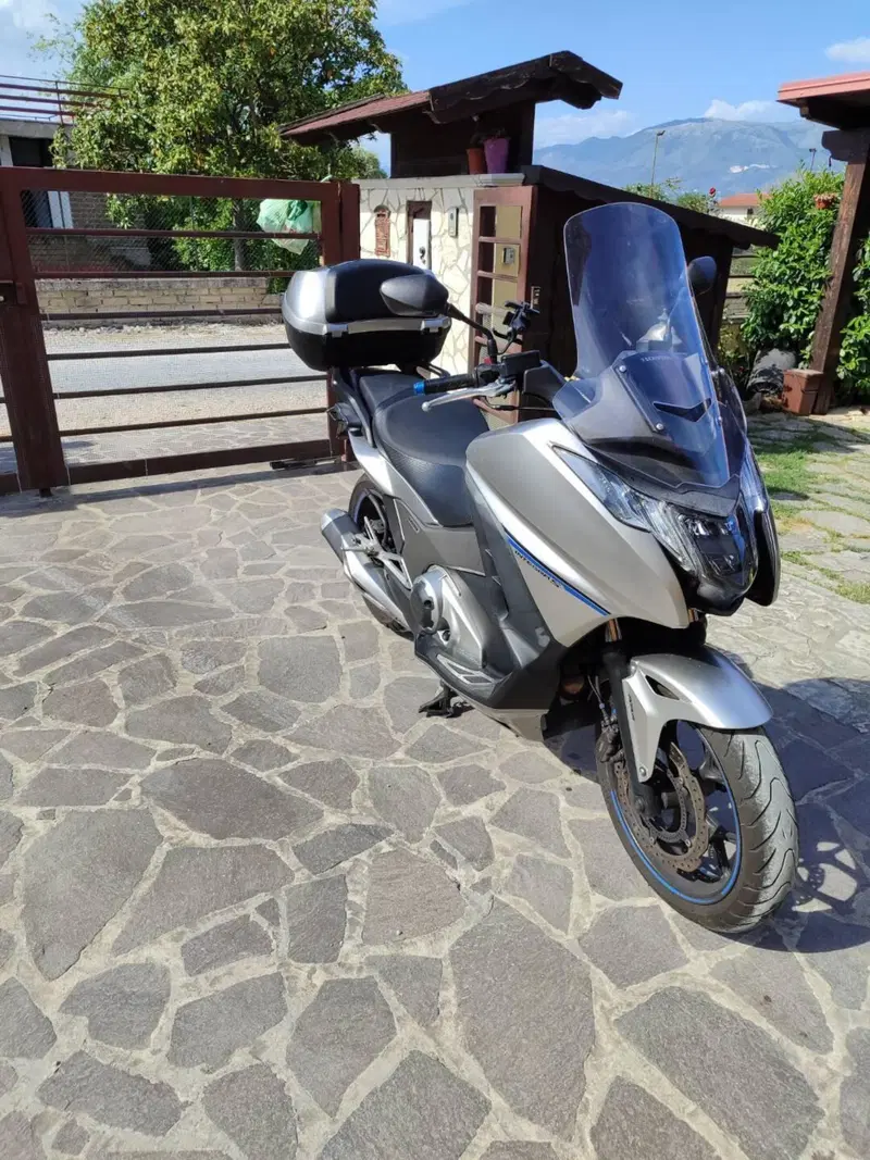 Honda Integra 750 DCT Sport (2017) (3)