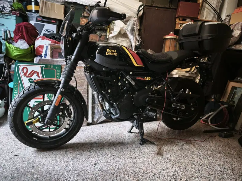 Royal Enfield Guerrilla 450 (2024 - 26)
