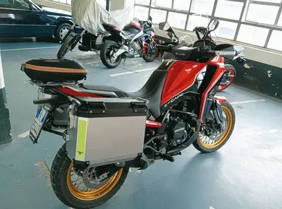 Moto Morini X-Cape 650 Gold Wheels Edition (2022 - 26) usata