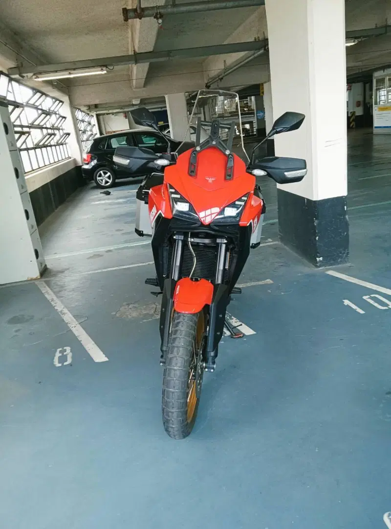 Moto Morini X-Cape 650 Gold Wheels Edition (2022 - 26) (3)