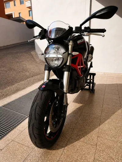 Ducati Monster 796 (2010 - 13) usata