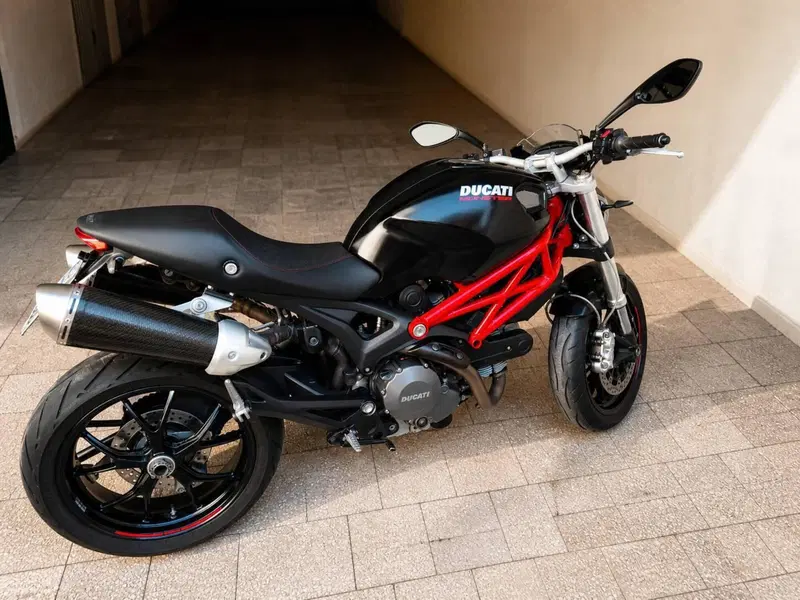 Ducati Monster 796 (2010 - 13) (3)