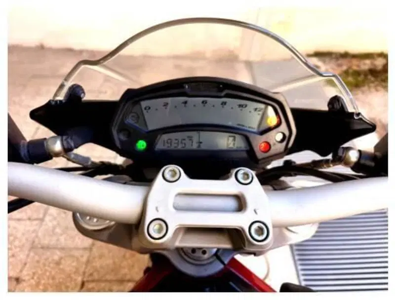 Ducati Monster 796 (2010 - 13) (5)