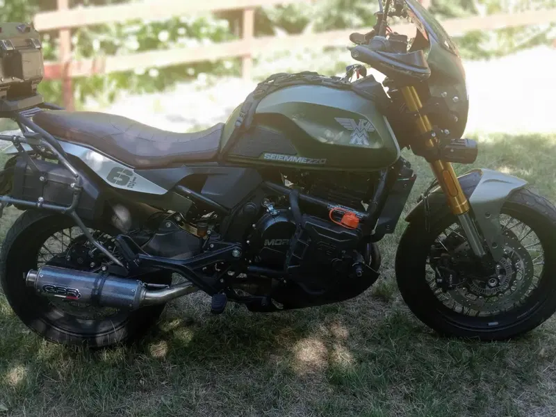 Moto Morini SEIEMMEZZO SCR (2022 - 26) (6)