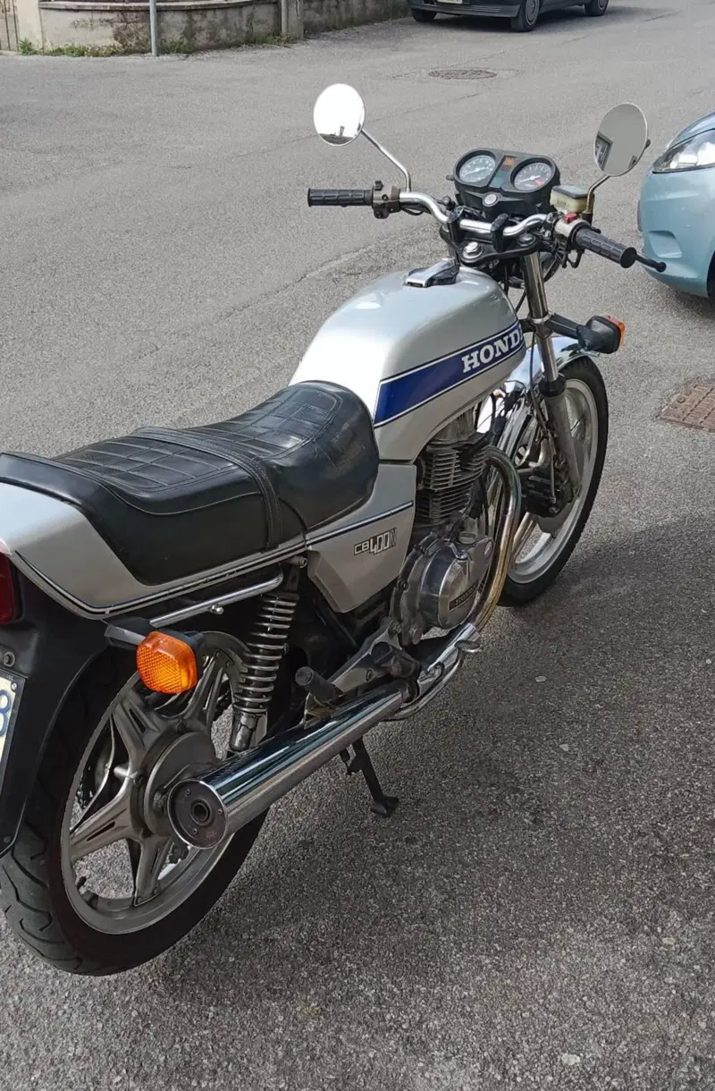 Honda Cb 400 n (3)