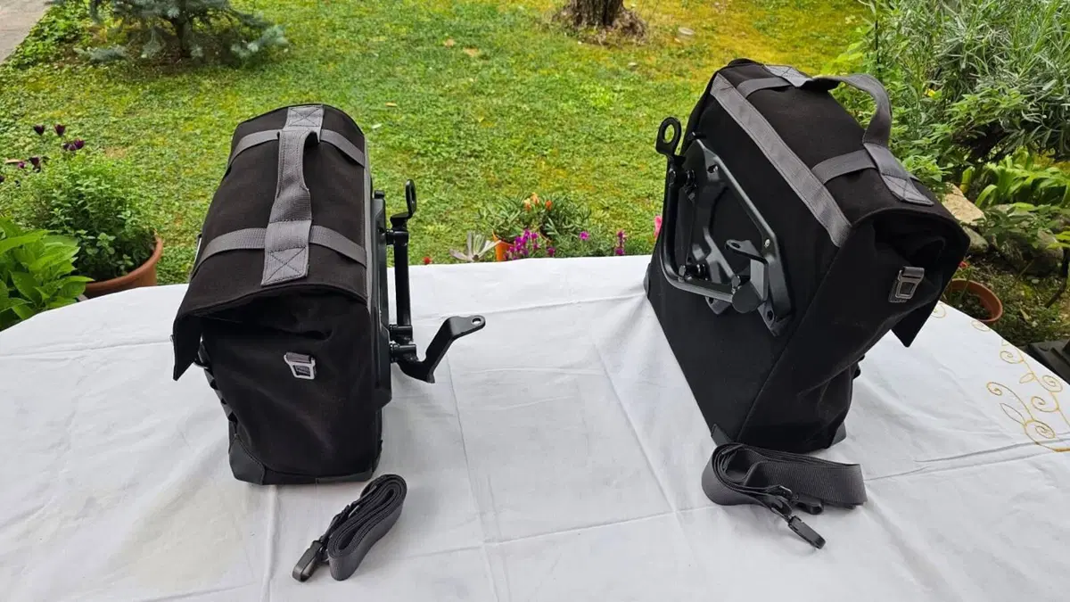 BMW SET DI 2 BARSA LATERALE SX e DX - R NINE T /Pu (8)