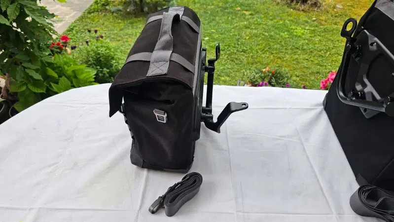 BMW SET DI 2 BARSA LATERALE SX e DX - R NINE T /Pu (9)