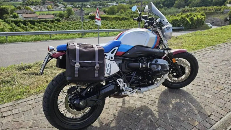 BMW SET DI 2 BARSA LATERALE SX e DX - R NINE T /Pu (14)