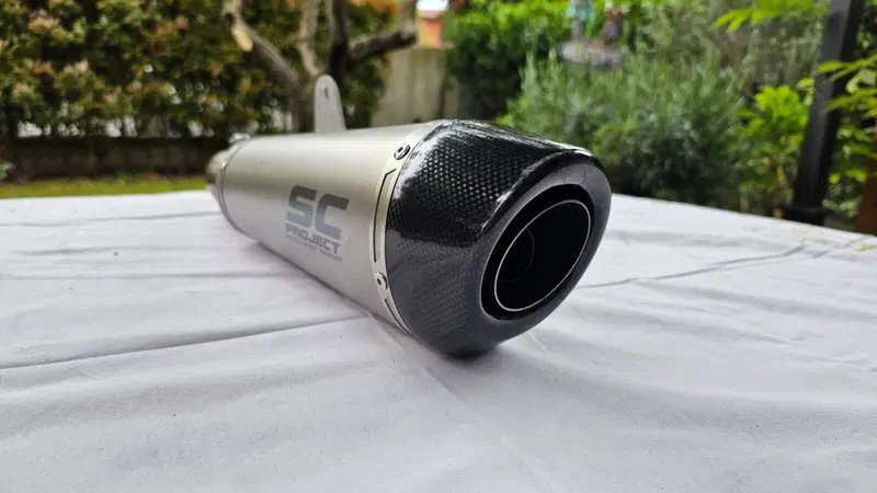 SC-Project silenziatore conico titanio/carbonio Mo SC-Project Exhaust (9)