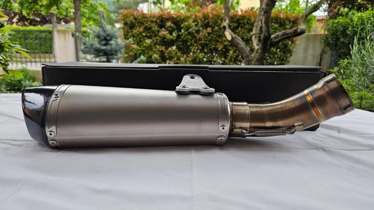 SC-Project silenziatore conico titanio/carbonio Mo SC-Project Exhaust (10)