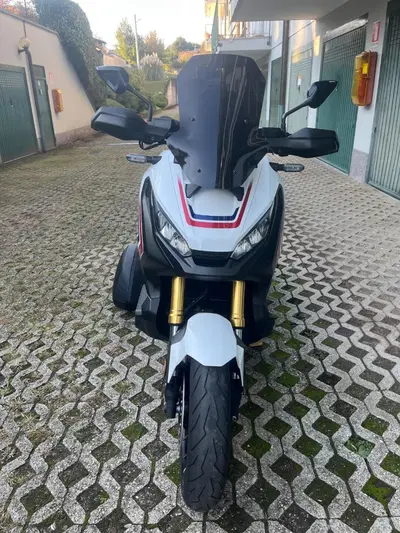 Honda X-ADV 750 (2017) usata