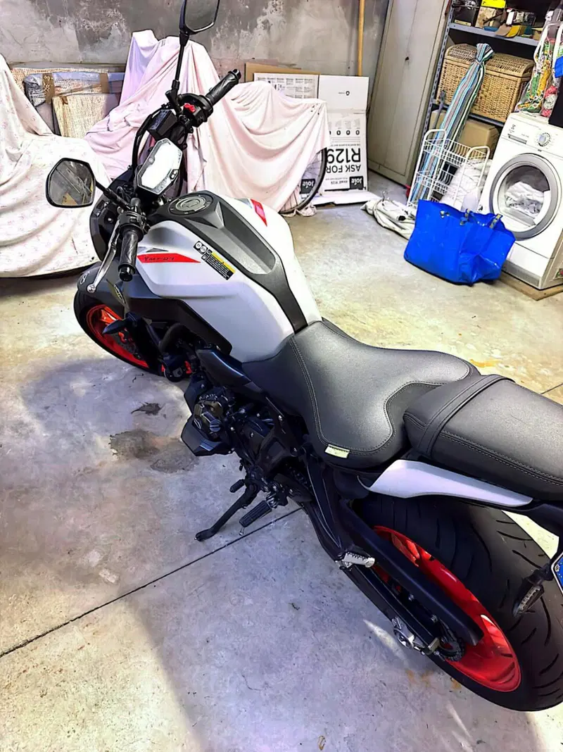 Yamaha MT-07 (2018 - 20) (3)
