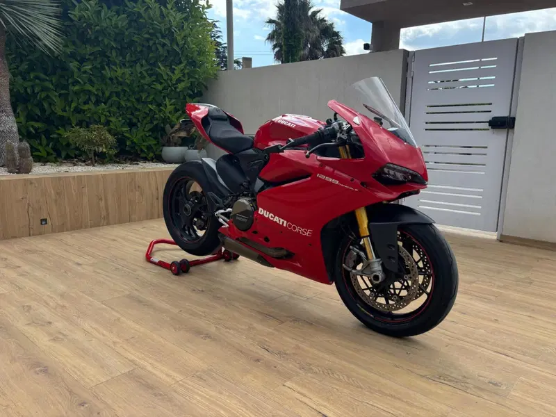 Ducati 1299 Panigale S (2015 - 18) (3)