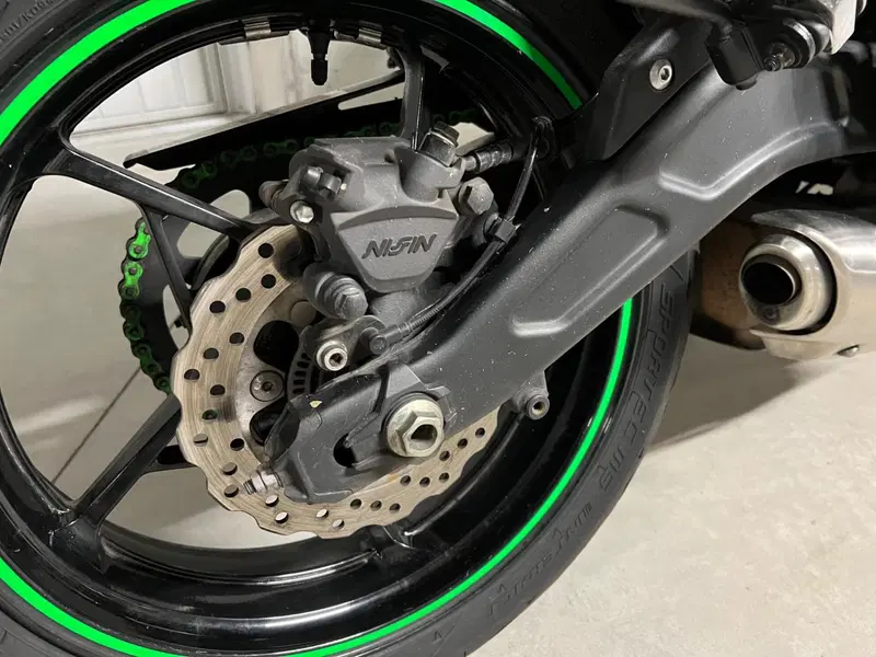 Kawasaki Z 650 (2017 - 19) (5)
