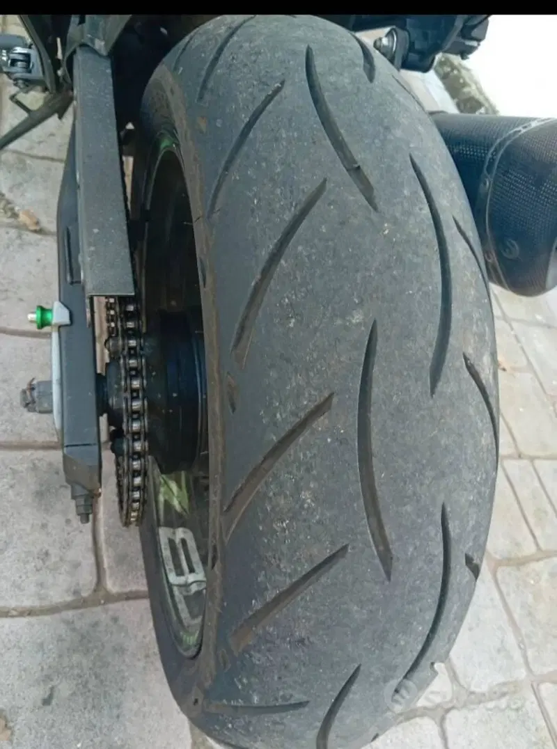 Kawasaki Z 800 (2012 - 13) (4)