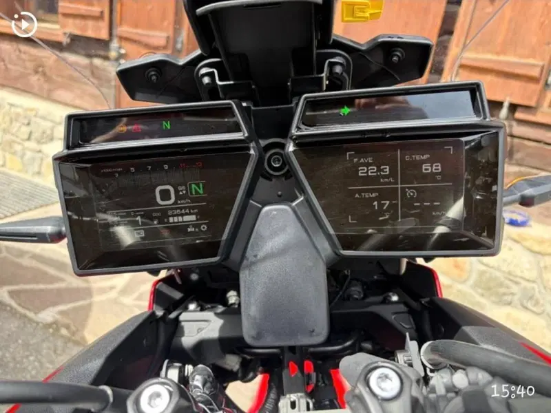 Yamaha Tracer 9 GT (2021 - 24) (6)