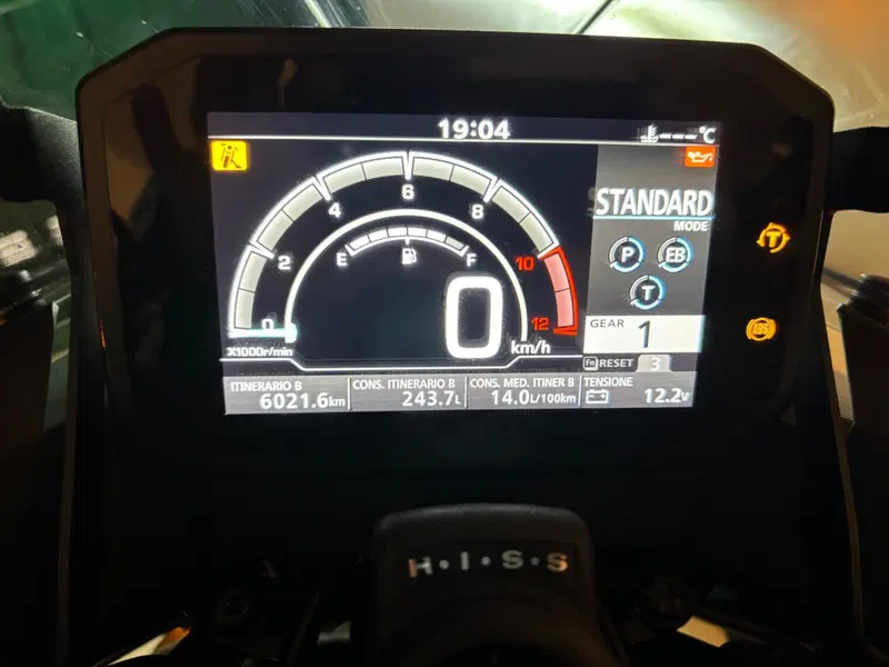 Honda CB 750 Hornet (2023 - 24) (9)