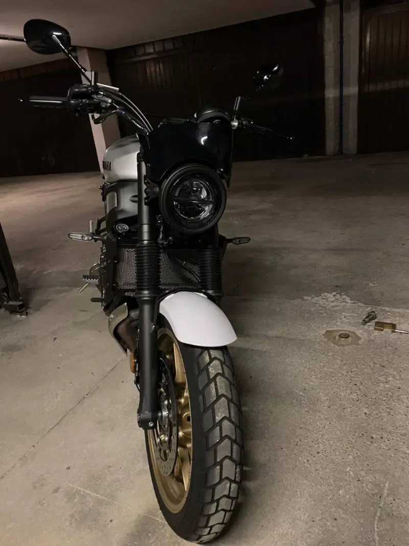 Yamaha XSR 700 (2022 - 26) (2)
