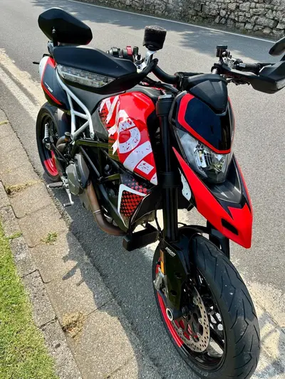 Ducati Hypermotard 950 RVE (2022 - 25) usata