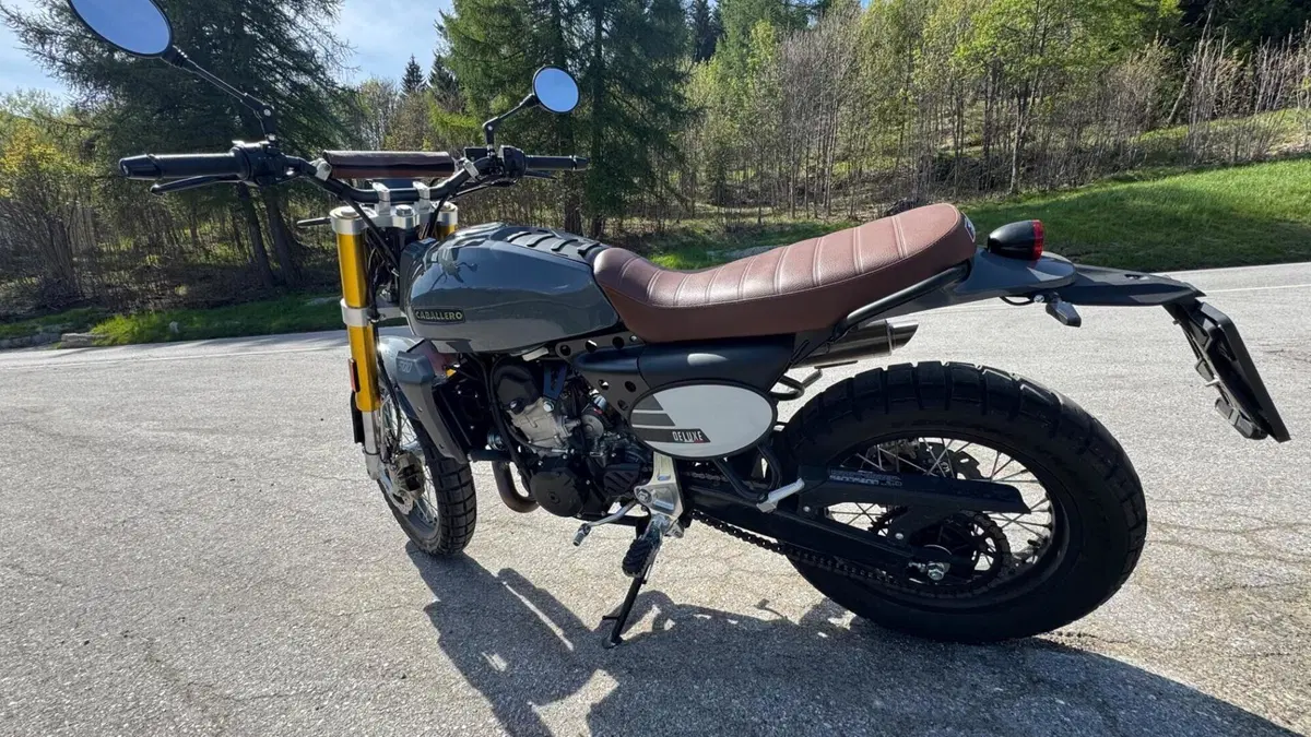 Fantic Motor Caballero 500 Scrambler Deluxe (2024) (3)