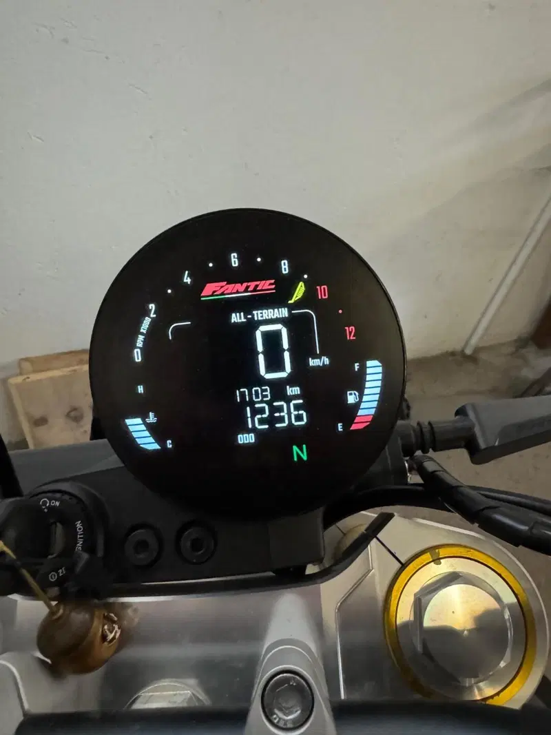 Fantic Motor Caballero 500 Scrambler Deluxe (2024) (9)