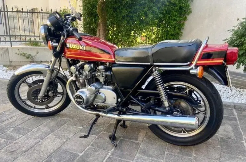 Suzuki GS 550 E (1980 - 97) (2)