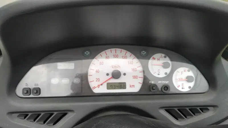 Yamaha T-Max 500 (2001 - 03) (4)