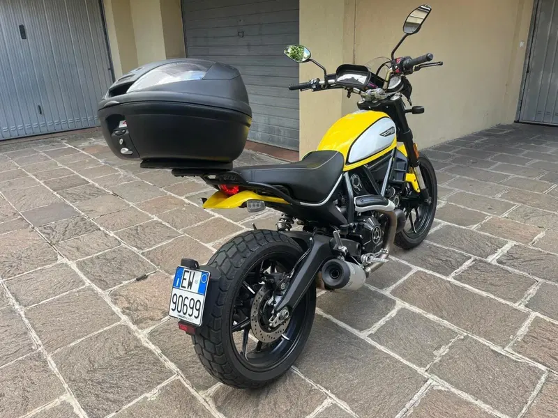 Ducati Scrambler 800 Icon Dark (2021 - 22) (4)