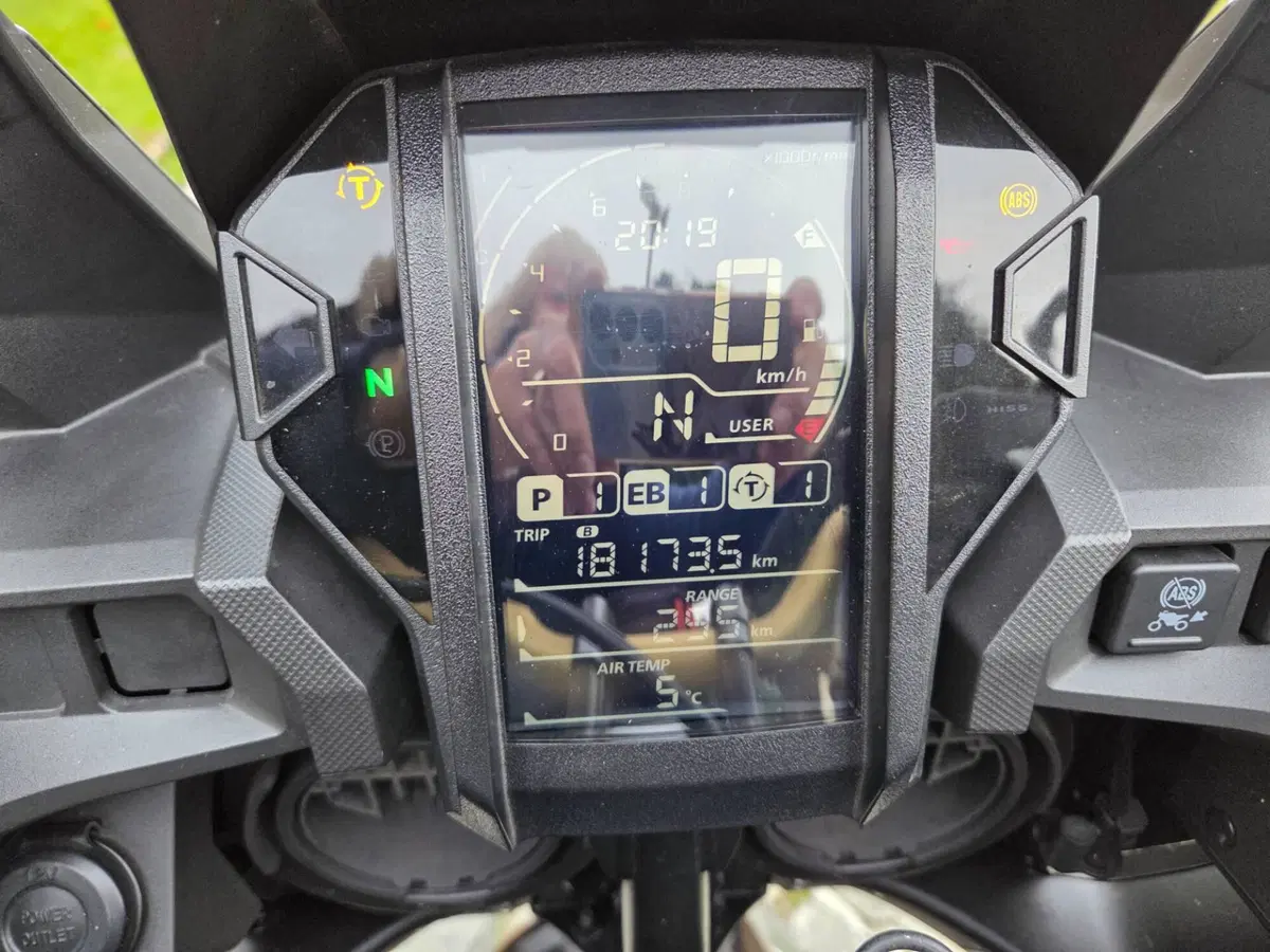 Honda Africa Twin CRF 1000L DCT (2018 - 19) (4)