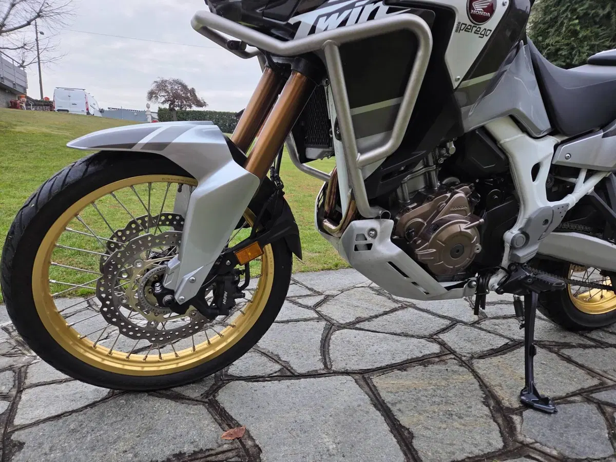 Honda Africa Twin CRF 1000L DCT (2018 - 19) (6)