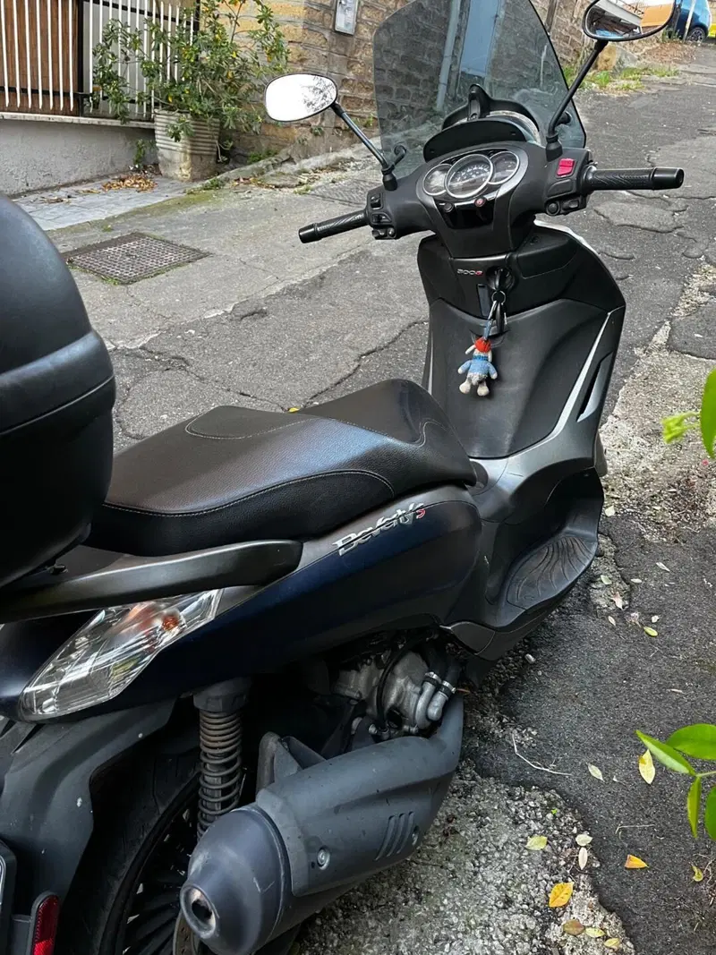 Piaggio Beverly 300 S i.e. ABS-ASR (2016 - 20) (4)