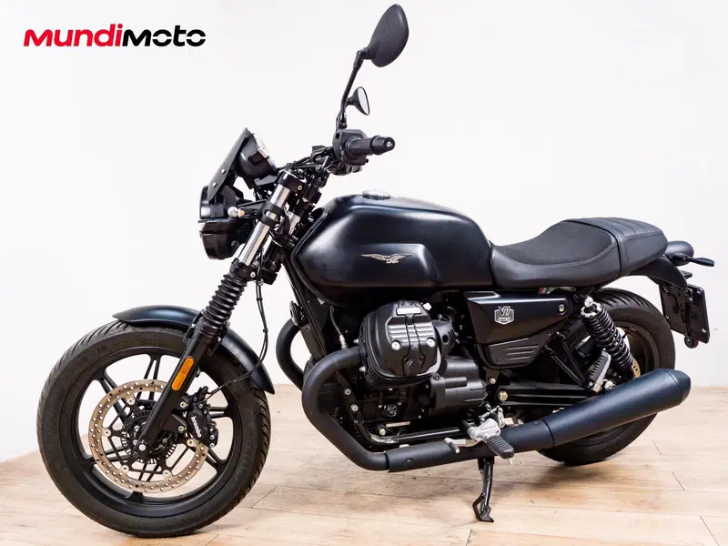 Moto Guzzi V7 850 Stone Special Abs (2021) (7)