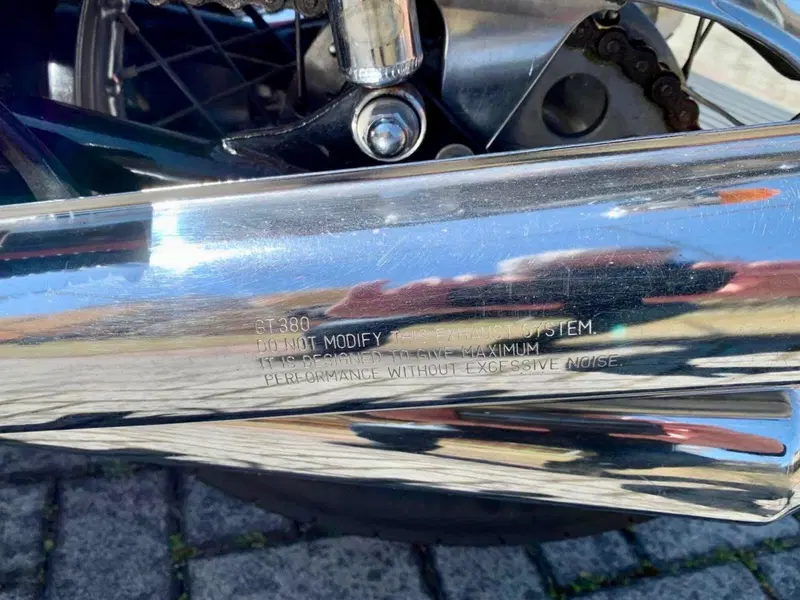 Suzuki GT 380 (6)