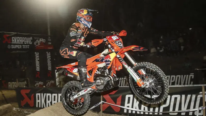 EnduroGP26 #3 Spagna D2. Josep Garcia oltre la matematica: 2 a 0 [VIDEO]
