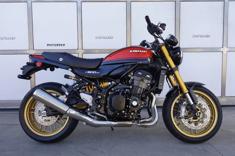 Kawasaki Z 900 RS SE (2026) (2)