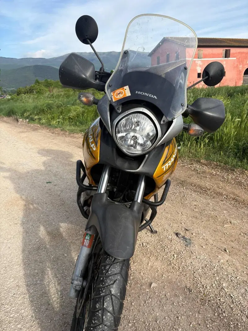 Honda Transalp XL 700 V ABS (2007 - 2013) (3)