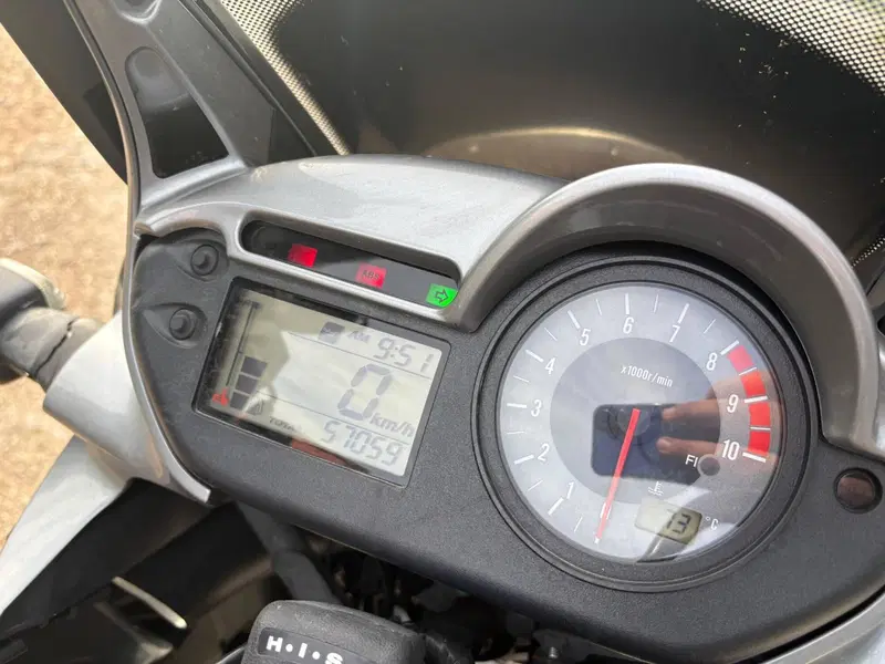 Honda Transalp XL 700 V ABS (2007 - 2013) (4)