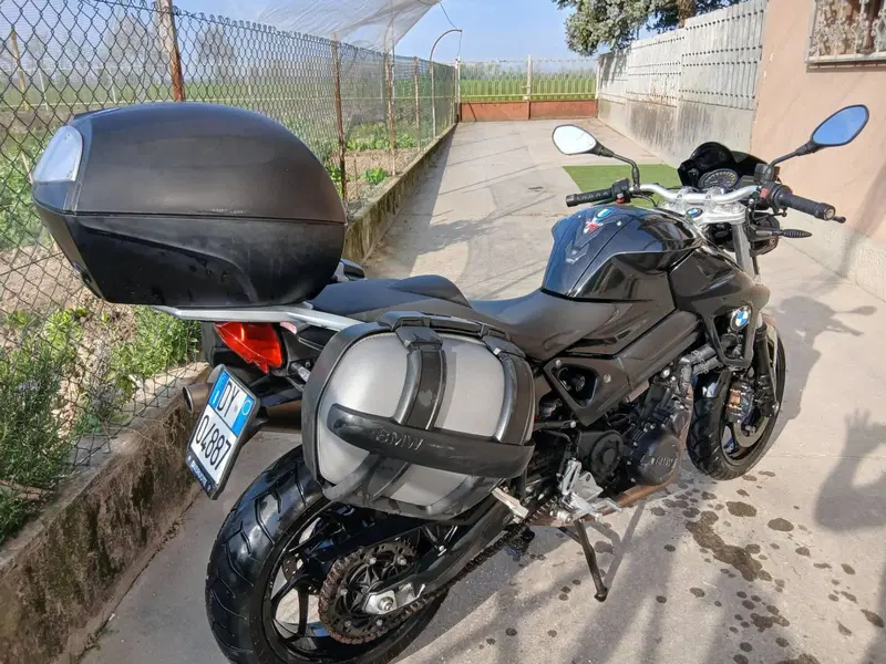 Bmw F 800 R (2012 - 14) (2)