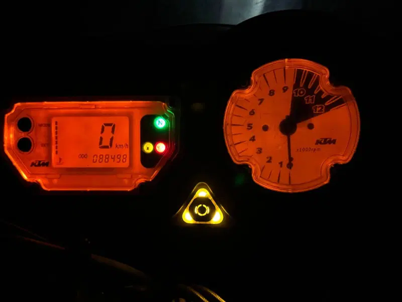 KTM 990 Adventure (2006 - 08) (3)