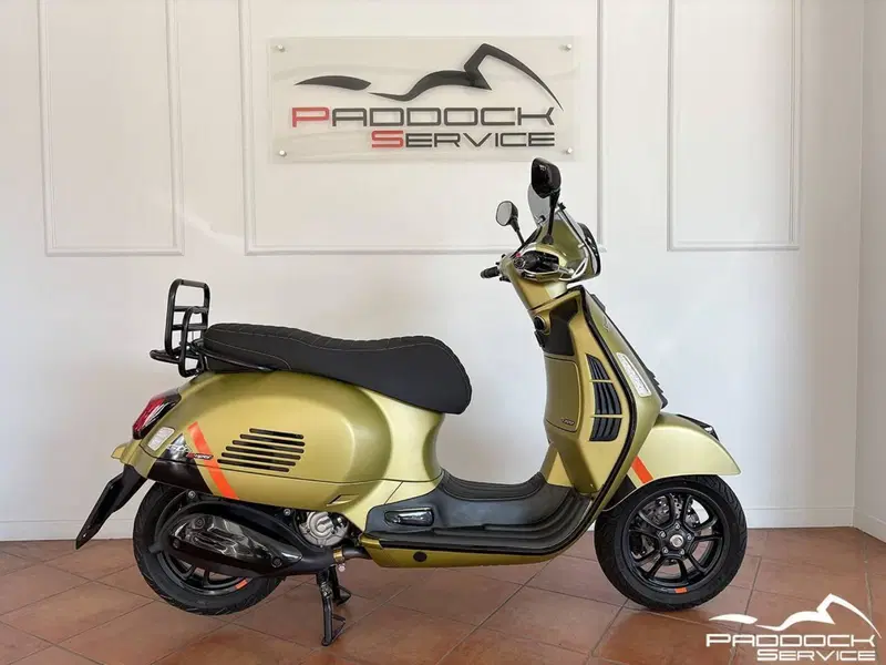 Vespa GTS 300 Super Sport (2023 - 24)